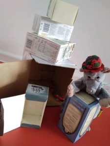 Zabawy z wykorzystaniem _śmieci_ fot. Marta Uszko-Baraniak